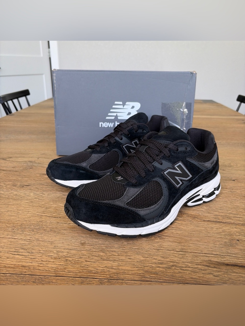 New Balance Black & White Men's Athletic Sneakers
